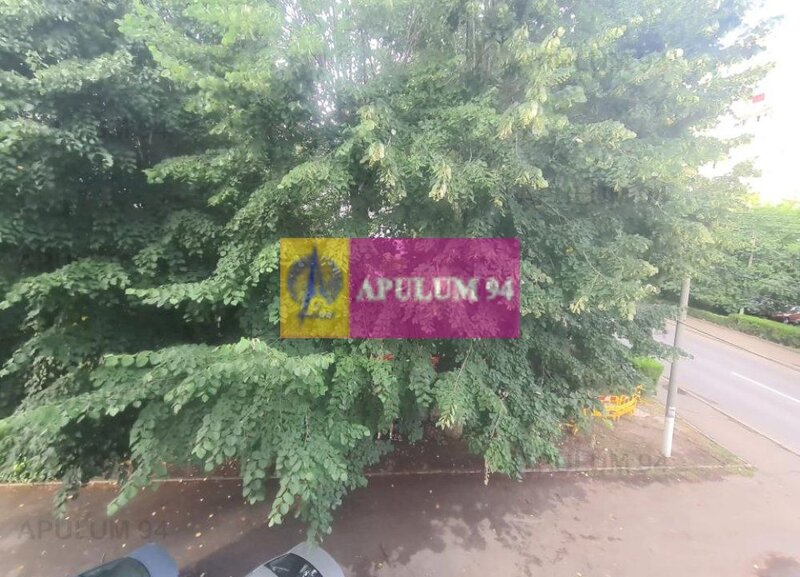 Apartament cu 2 camere de vanzare in Campina