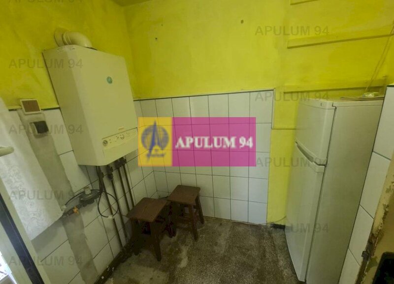 Apartament cu 2 camere de vanzare in Campina