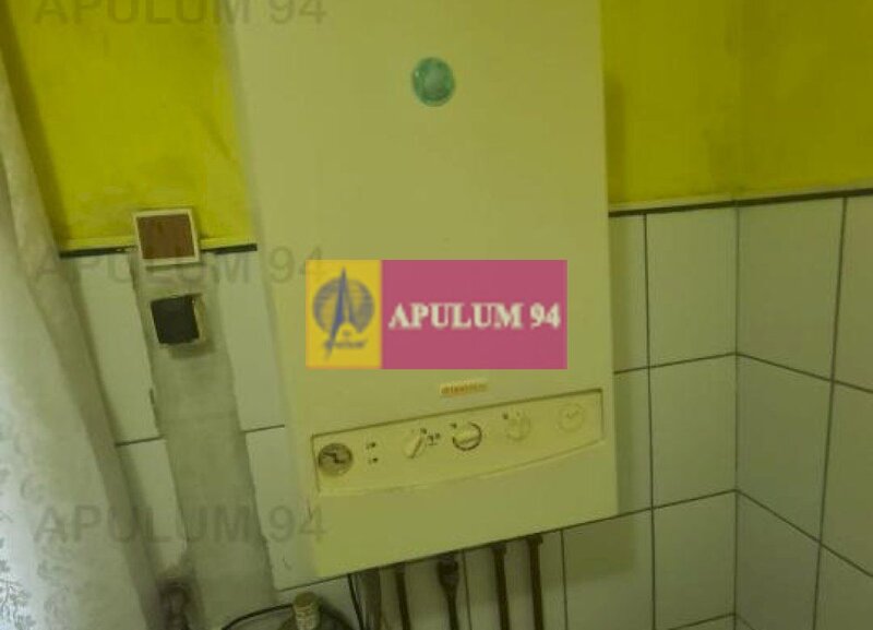 Apartament cu 2 camere de vanzare in Campina